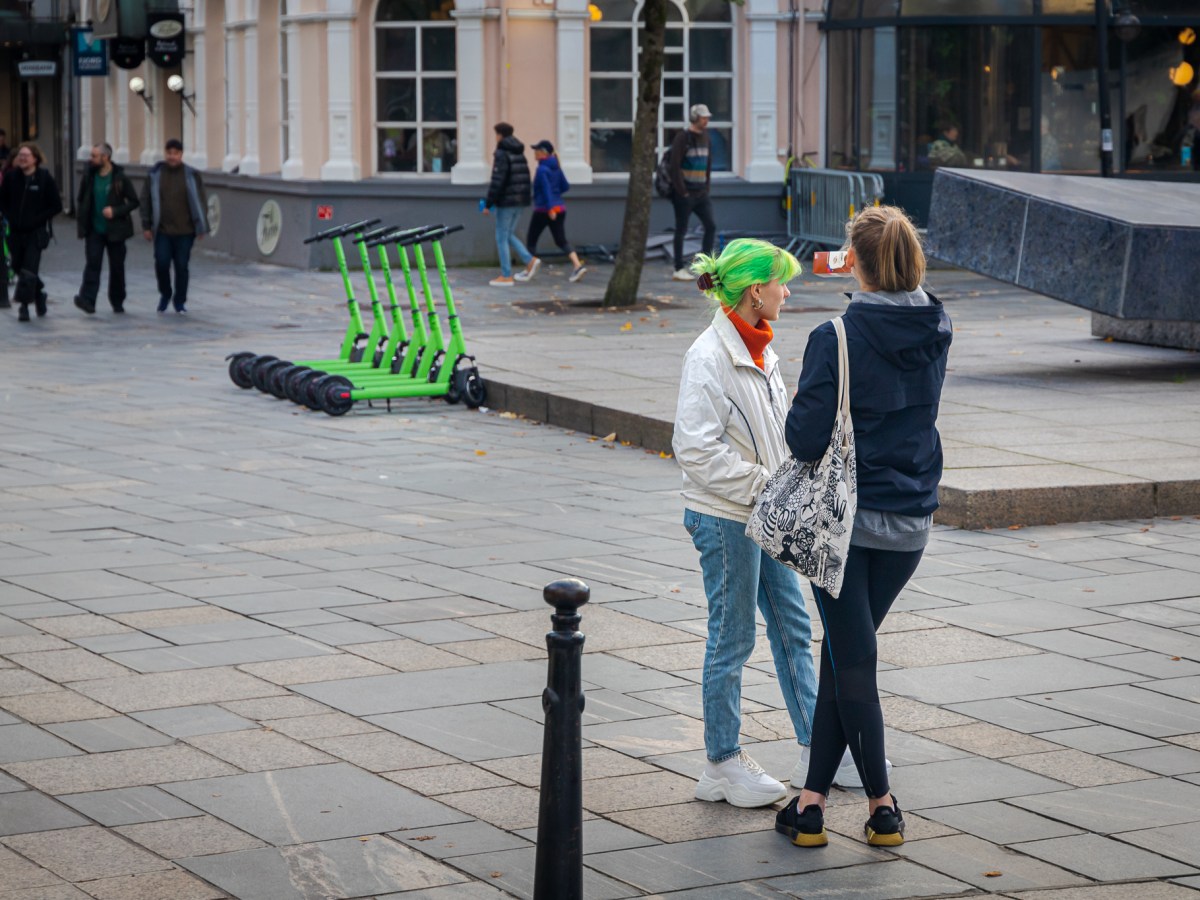 A walk in the&nbsp;city